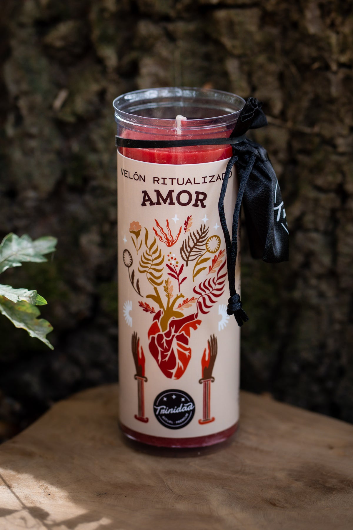 Velón Ritualizado Amor - Rojo con corazón anátomo y flores, lazo negro