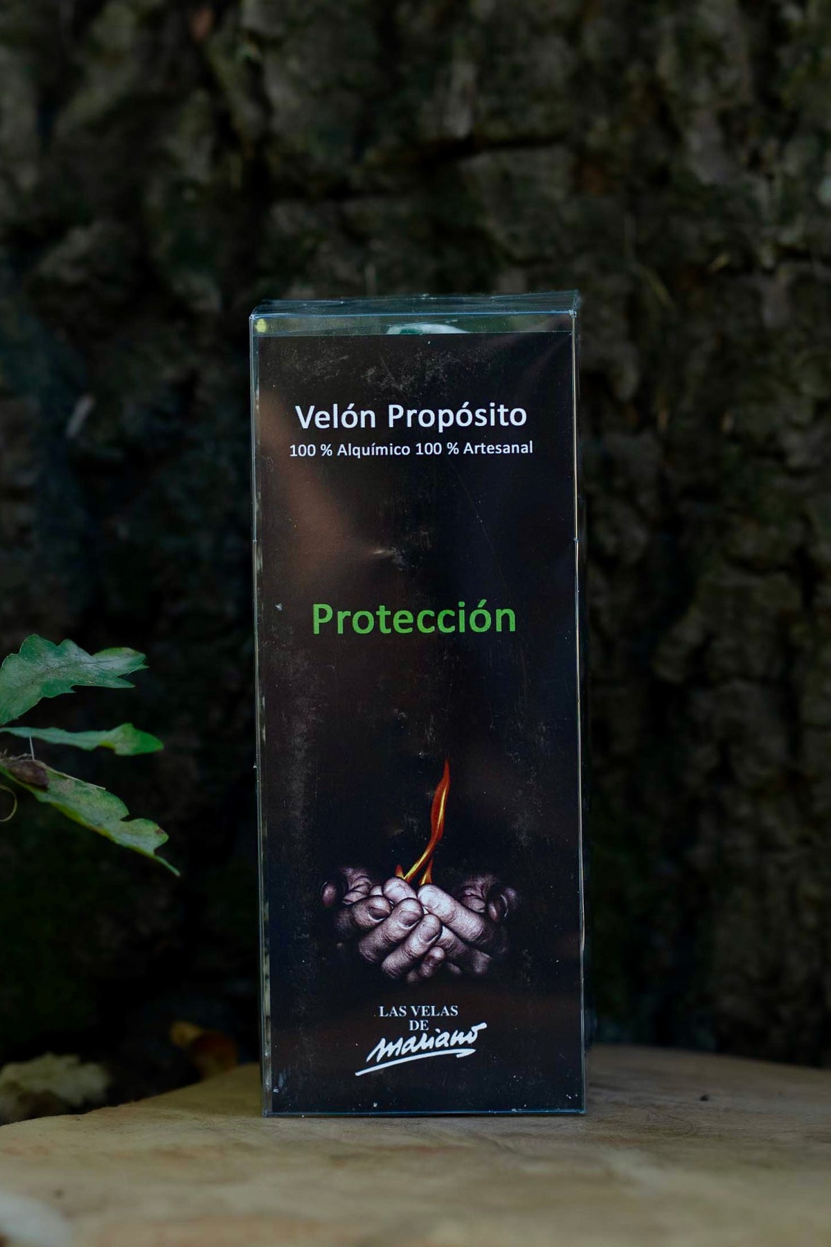 Etiqueta del Velón Propósito Protección de Las Velas de Mariano, indicado como 100 % artesanal.